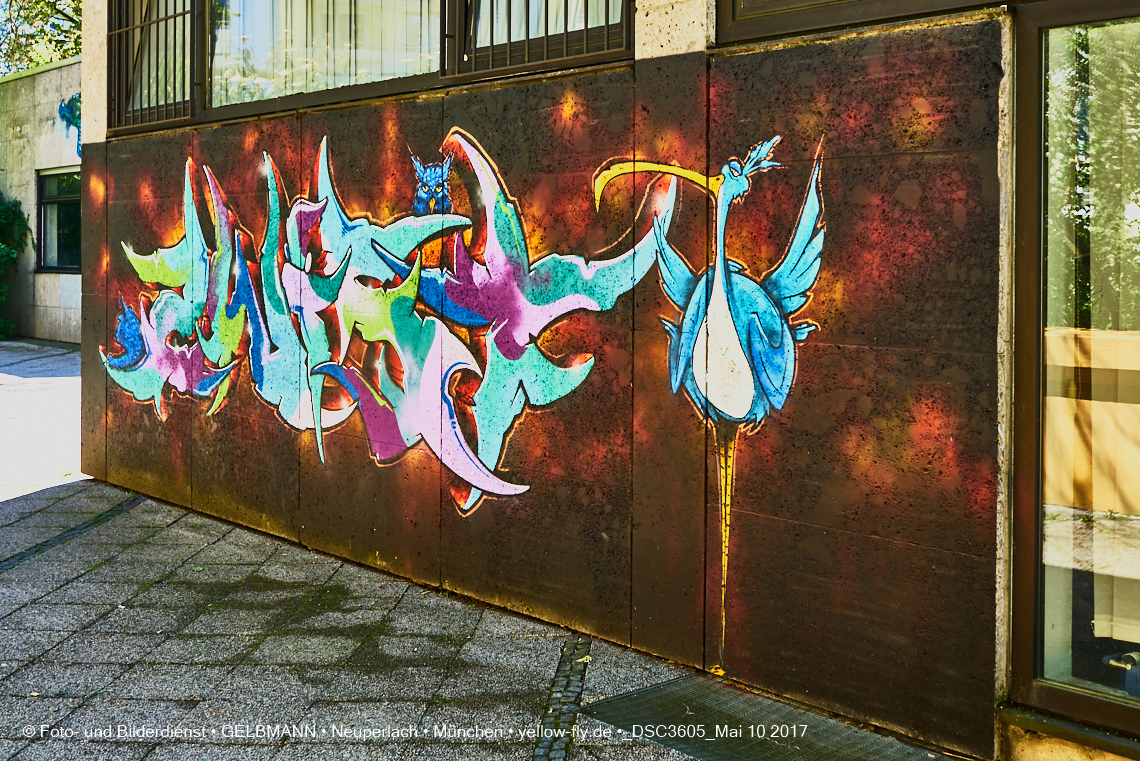 21.03.2017 - Abrissbaustelle Quiddezentrum in Neuperlach